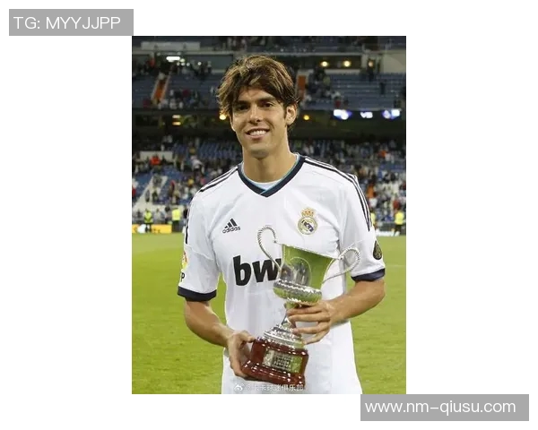 卡卡足球偶像是谁揭秘 他崇拜的传奇人物与成长故事 卡卡足球偶像是谁揭秘 他崇拜的传奇人物与成长故事