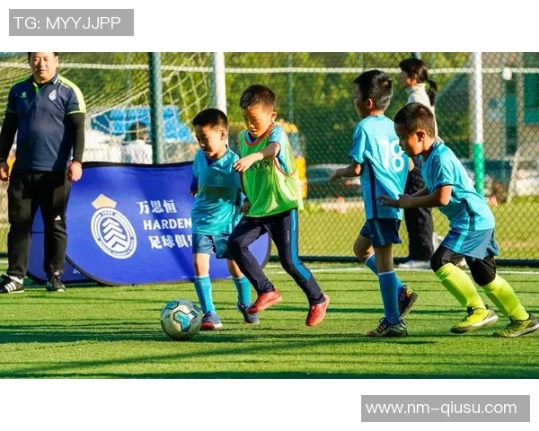 广东本土足球球星崛起之路 从青训到职业赛场的成长故事